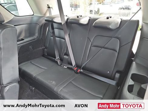 Used 2023 Nissan Pathfinder SL image 30