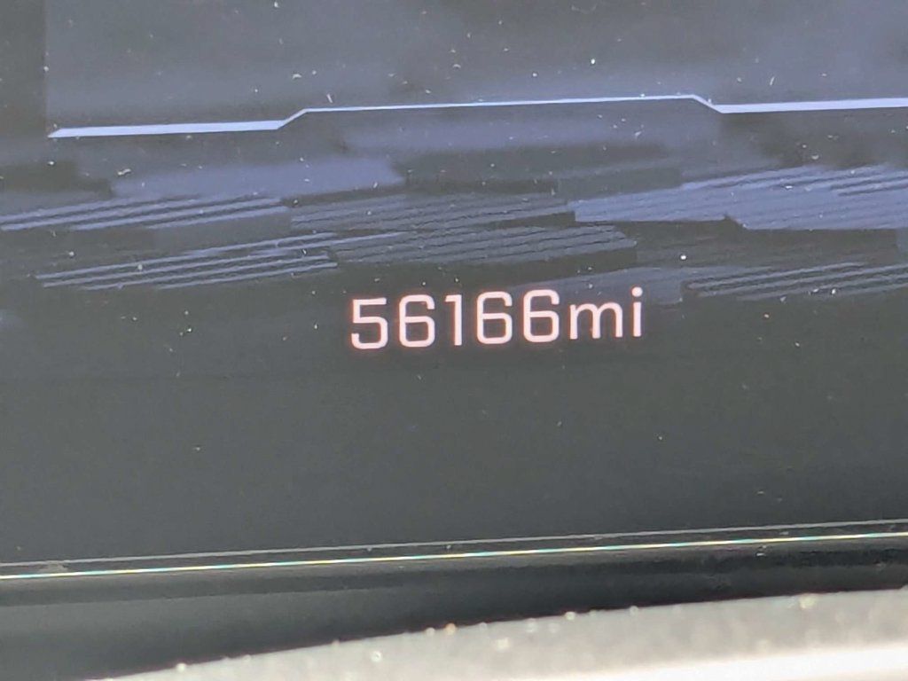 Used 2025 Chevrolet Tahoe LT AWD/4WD image 40