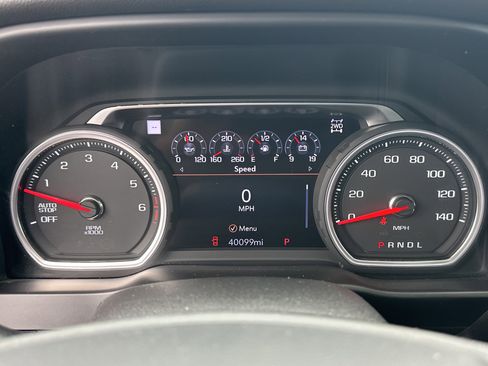 Used 2019 Chevrolet Silverado 1500 LTZ w/ LTZ Premium Package AWD/4WD image 27