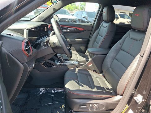 Used 2025 Chevrolet TrailBlazer RS w/ Driver Confidence Package AWD/4WD image 14