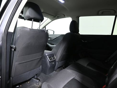 Used 2025 Subaru Outback Premium AWD/4WD image 7
