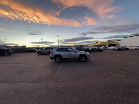 Used 2025 Toyota RAV4 XLE image 11