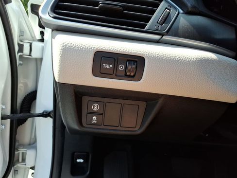 Used 2019 Honda Accord LX image 7