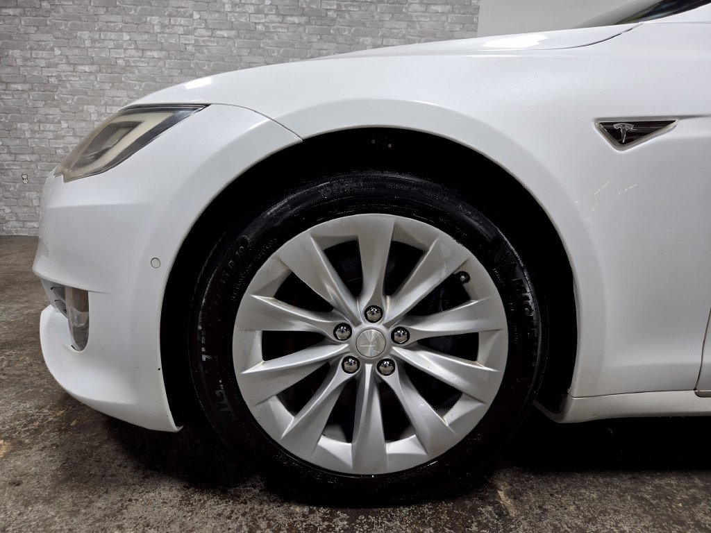 Used 2016 Tesla Model S 75 RWD image 54
