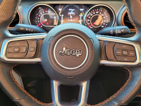 Used 2022 Jeep Gladiator Mojave w/ LED Lighting Group image 34