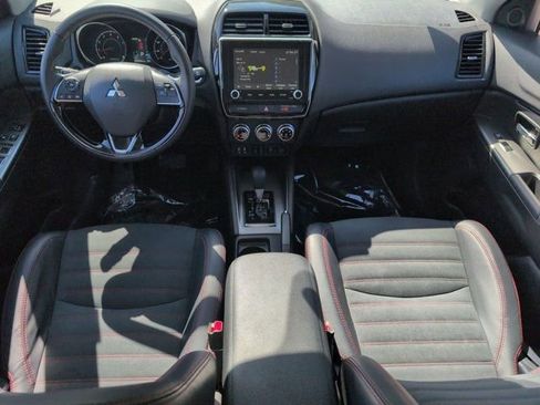 Used 2025 Mitsubishi Outlander Sport SE AWD/4WD image 25