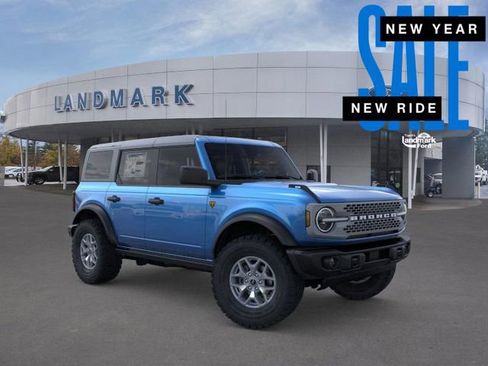 New 2025 Ford Bronco Badlands image 7