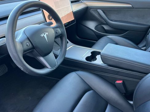 Used 2022 Tesla Model 3 Long Range AWD/4WD image 11