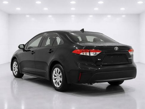 Used 2026 Toyota Corolla LE FWD image 3