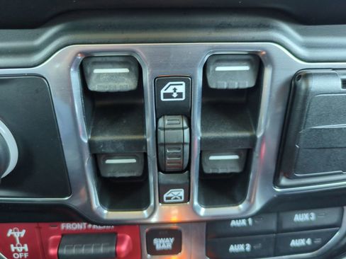 Certified 2020 Jeep Wrangler Unlimited Rubicon w/ Quick Order Package 28Y Recon image 23