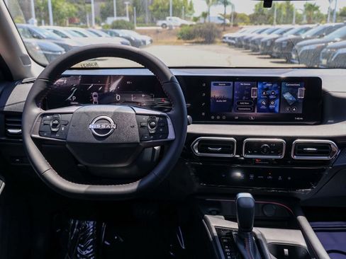 New 2026 Nissan Sentra SR FWD image 21