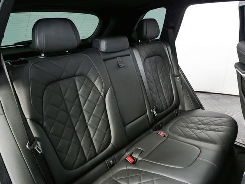 Used 2026 BMW X5 xDrive40i w/ M Sport Package AWD/4WD image 21