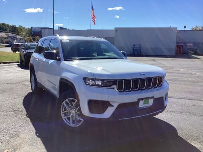 New 2025 Jeep Grand Cherokee Laredo X w/ Luxury Tech Group I