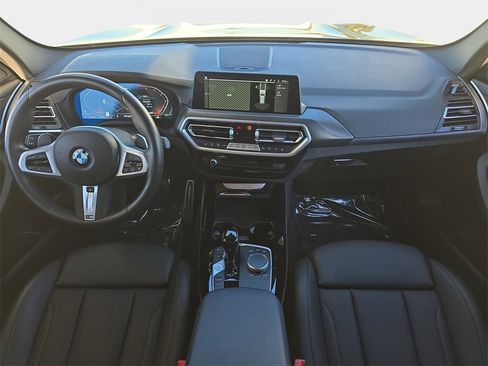 Used 2024 BMW X3 sDrive30i image 10