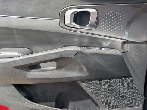 Certified 2023 Kia Sorento EX image 18