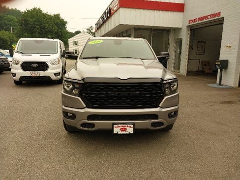 Used 2024 RAM 1500 Big Horn AWD/4WD image 3