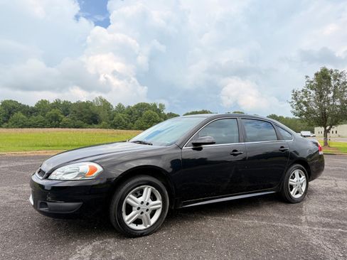 Used 2015 Chevrolet Impala Police FWD image 1