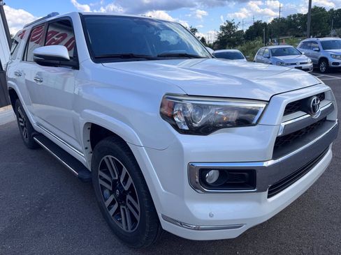 Used 2014 Toyota 4Runner Limited AWD/4WD image 4