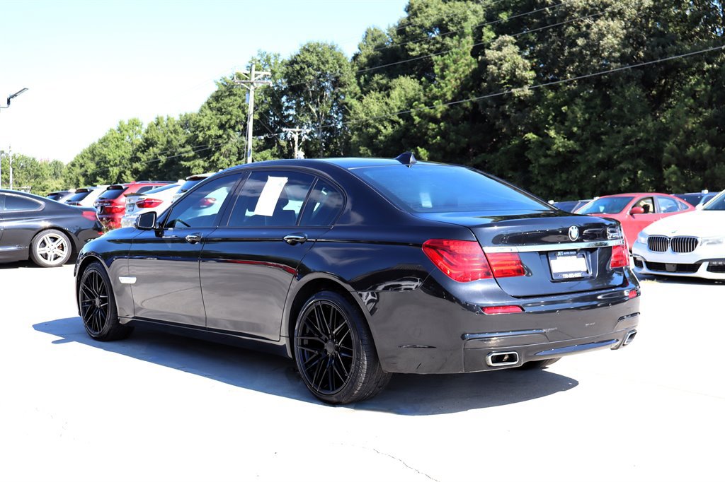 Used 2015 BMW 750Li RWD image 5