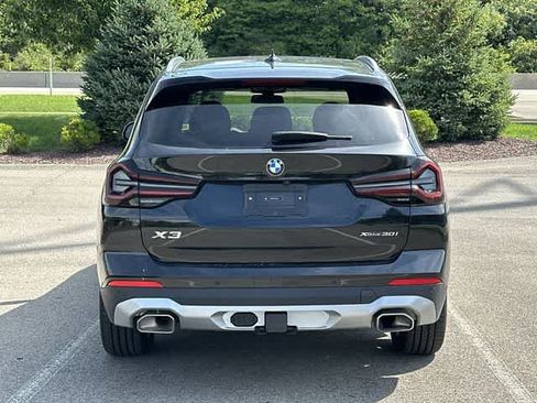 Used 2024 BMW X3 xDrive30i w/ Premium Package AWD/4WD image 4