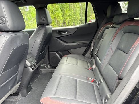 Used 2025 Chevrolet Equinox RS w/ Convenience Package III FWD image 20