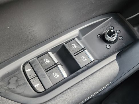 Used 2020 Audi SQ5 Premium Plus AWD/4WD image 31