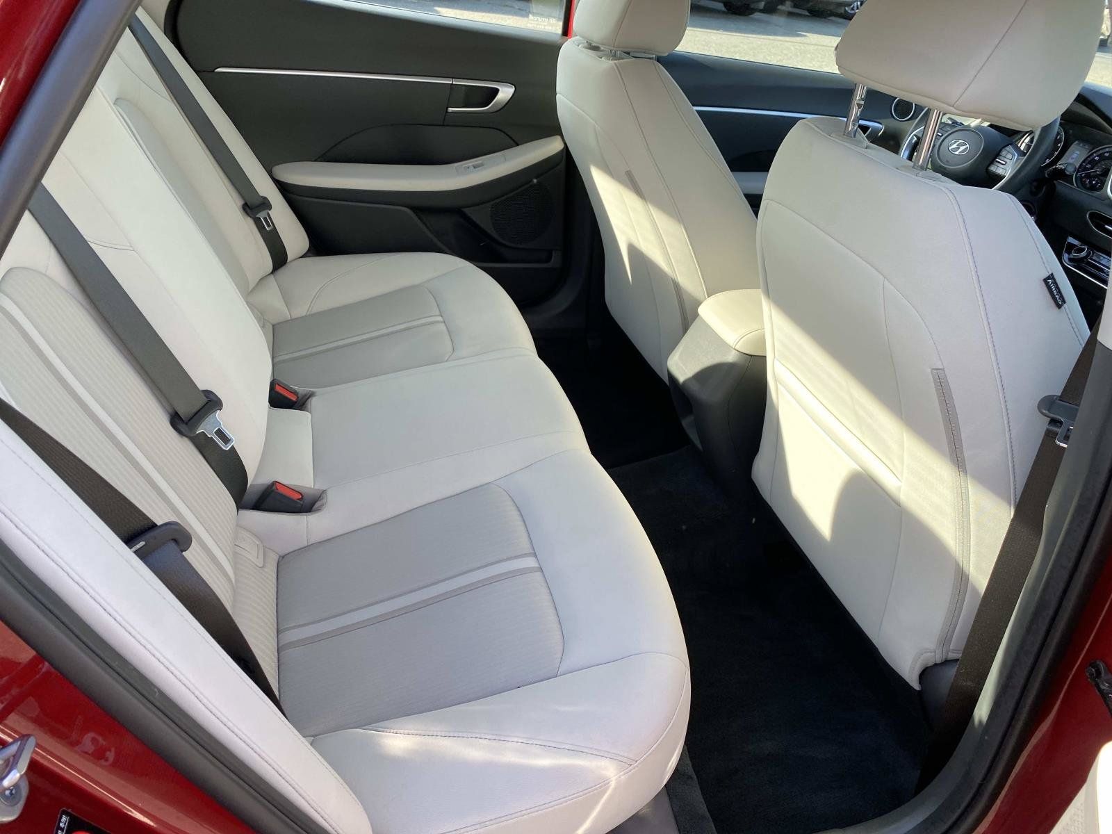 Used 2023 Hyundai Sonata SE FWD image 21