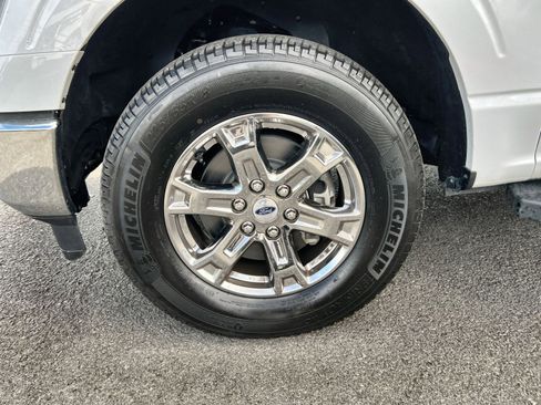 Used 2023 Ford F150 XLT w/ XTR Package AWD/4WD image 20