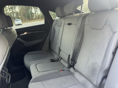 Used 2025 Audi SQ5 Premium Plus image 16
