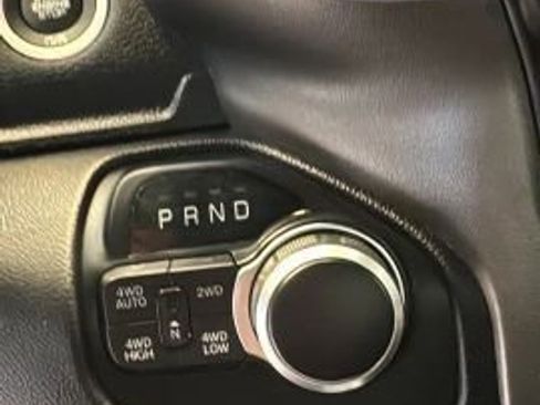 Used 2020 RAM 1500 Big Horn AWD/4WD image 26