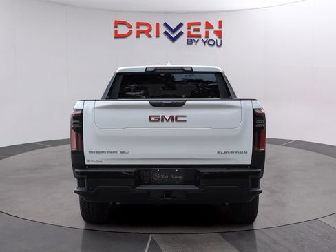 New 2026 GMC Sierra EV Elevation image 4