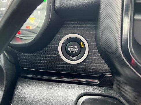 Used 2023 RAM 2500 Limited image 42