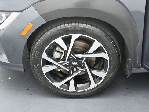 Used 2022 Hyundai Kona Limited FWD image 30