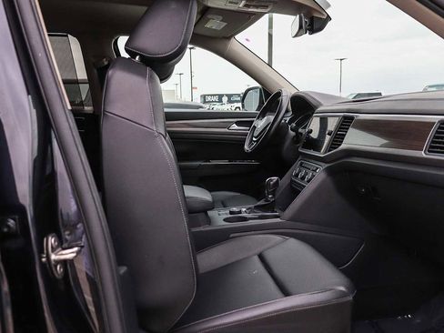 Used 2019 Volkswagen Atlas SE w/ Panoramic Sunroof Package AWD/4WD image 17