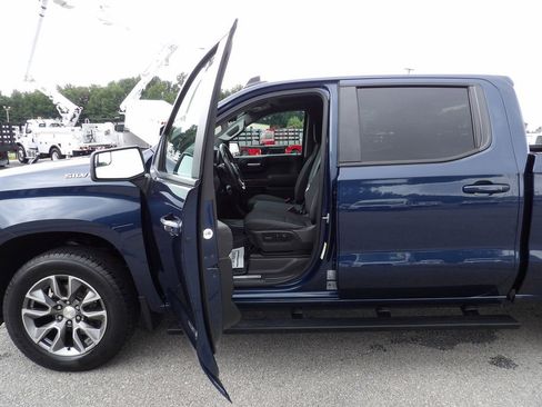 Used 2021 Chevrolet Silverado 1500 LT image 13