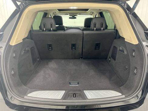 Used 2017 Buick Envision Essence FWD image 24