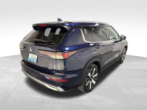 Used 2025 Mitsubishi Outlander SEL AWD/4WD image 4