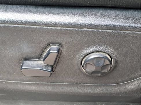 Used 2020 RAM 1500 Big Horn AWD/4WD image 15