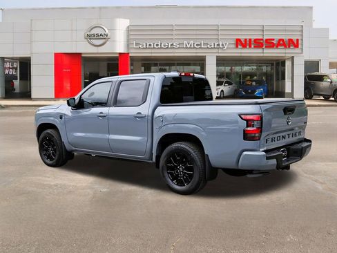 New 2026 Nissan Frontier SV w/ All-Weather Content Package AWD/4WD image 5