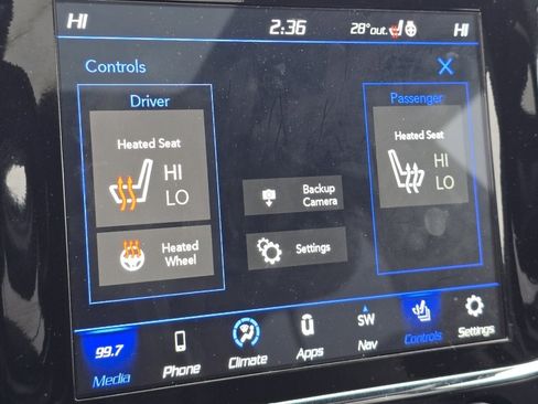 Used 2021 Jeep Grand Cherokee Limited image 6