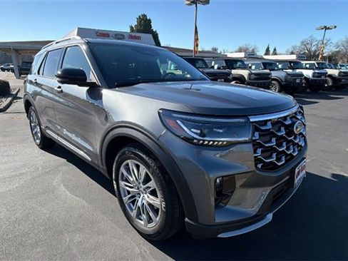 New 2026 Ford Explorer Platinum image 2