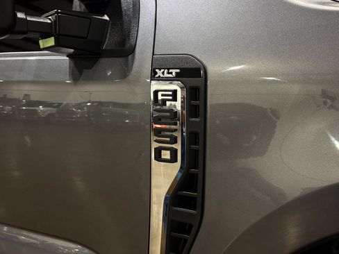 Used 2024 Ford F250 XLT AWD/4WD image 53
