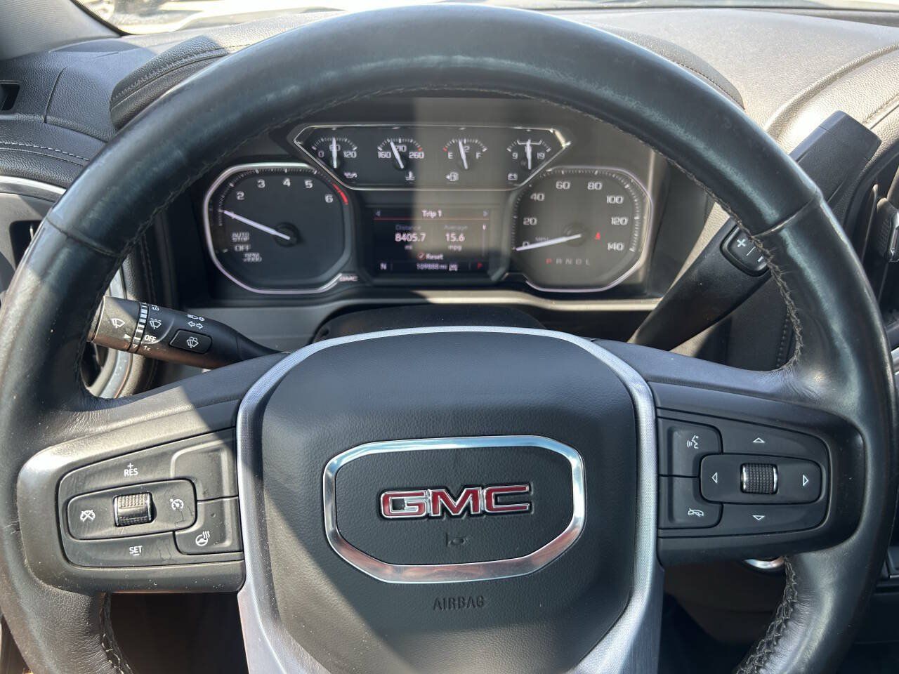 Used 2020 GMC Sierra 1500 SLE w/ SLE Value Package AWD/4WD image 28