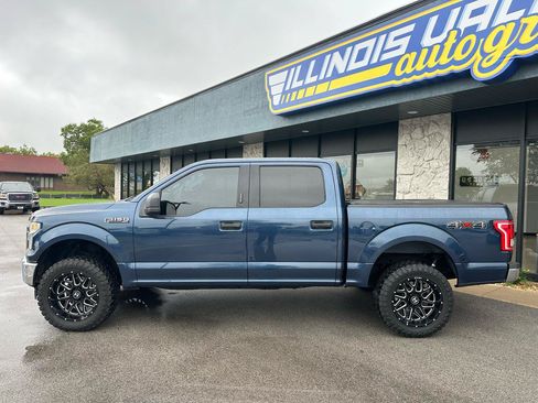 Used 2017 Ford F150 XLT AWD/4WD image 4