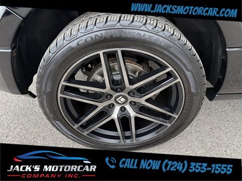 Used 2017 Ford Expedition Limited w/ Equipment Group 301A AWD/4WD image 30