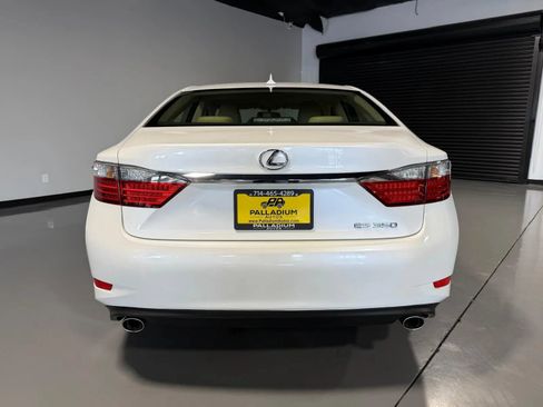 Used 2014 Lexus ES 350 FWD image 5
