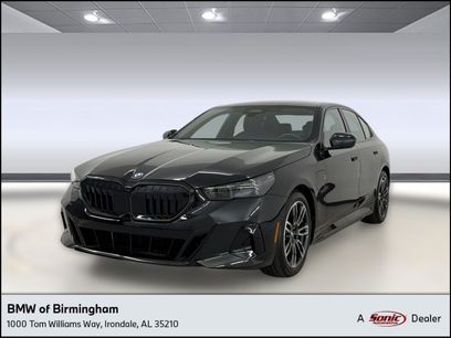 Used 2025 BMW 550e xDrive w/ Premium Package