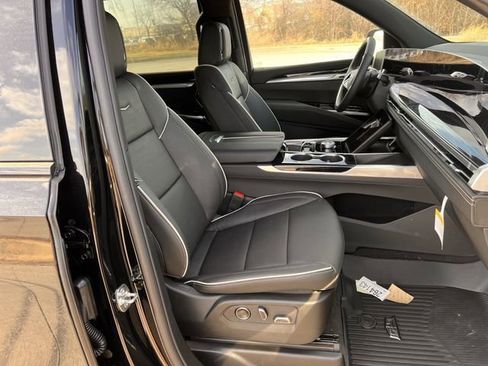 Certified 2026 Cadillac Escalade Sport w/ Touring Package image 28