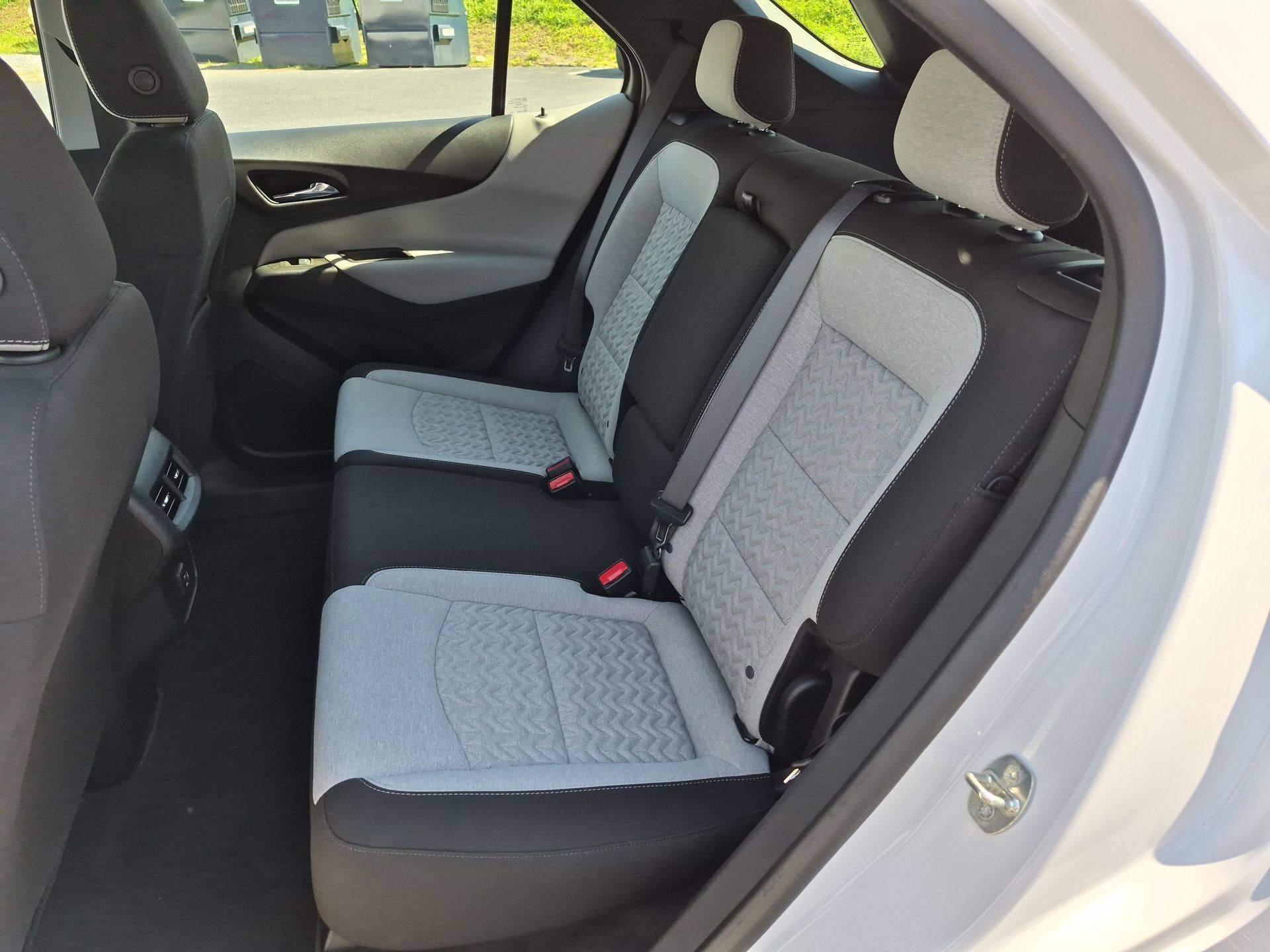 Certified 2024 Chevrolet Equinox LS w/ Sport Edition AWD/4WD image 25
