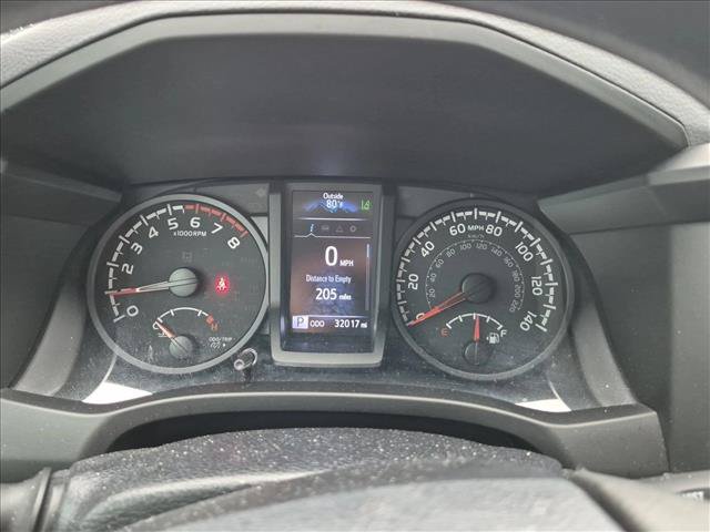 Used 2020 Toyota Tacoma SR w/ SR Convenience Package RWD image 8
